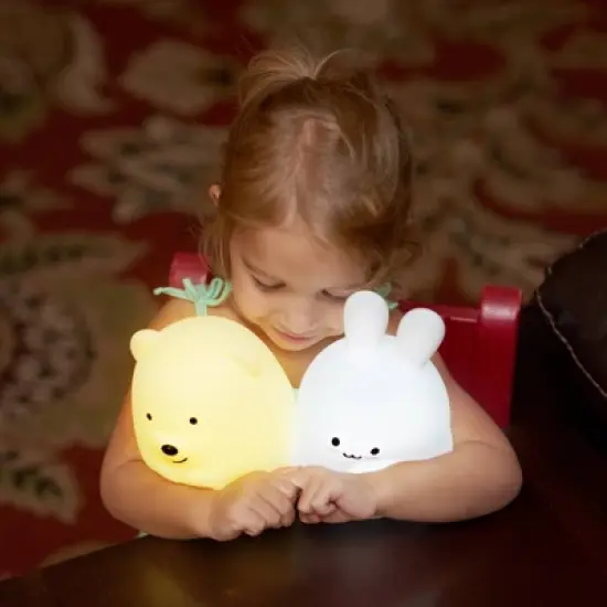 LumiPets LED Kids' Night Light Lamp with Remote image {4}