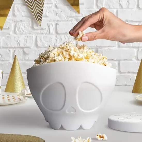 Ototo Scary Poppins Microwave Popcorn Popper Silicone Snack Bowl White image {2}