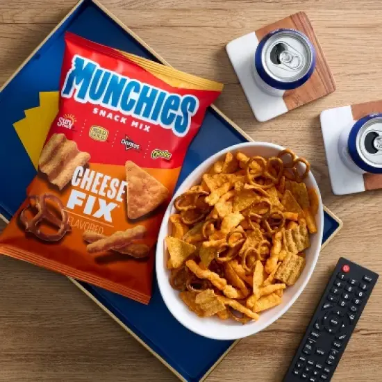 Munchies Cheese Fix Flavored Snack Mix - 8oz image {2}
