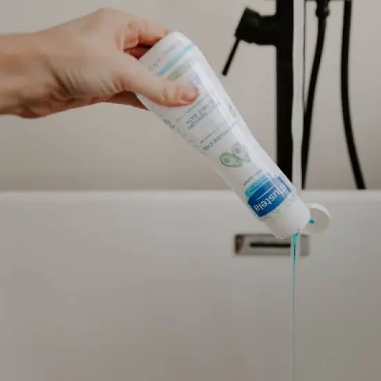 Mustela Baby Bubble Bath Multi-Sensory - 6.76 fl oz image {2}