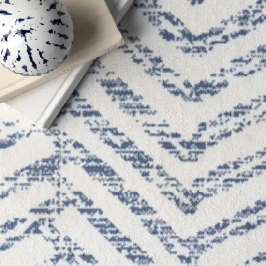 nuLOOM Rosanne Machine Washable Geometric Area Rug image {5}