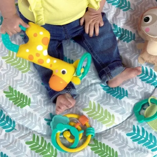 Bright Starts Hug &lsquo;n Cuddle Elephant Activity Gym image {10}