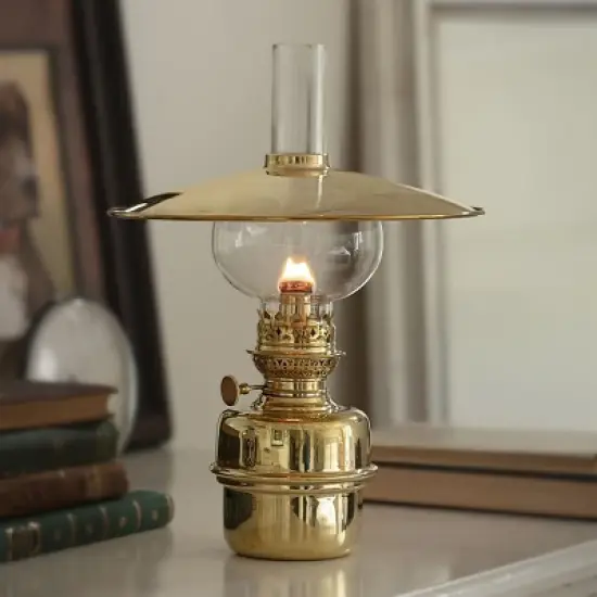 Kings County Tools Brass Captain&rsquo;s Shade Oil Lamp image {3}