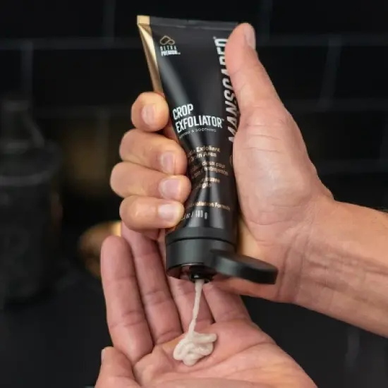 Manscaped Crop Exfoliator- 3.5 fl oz image {2}