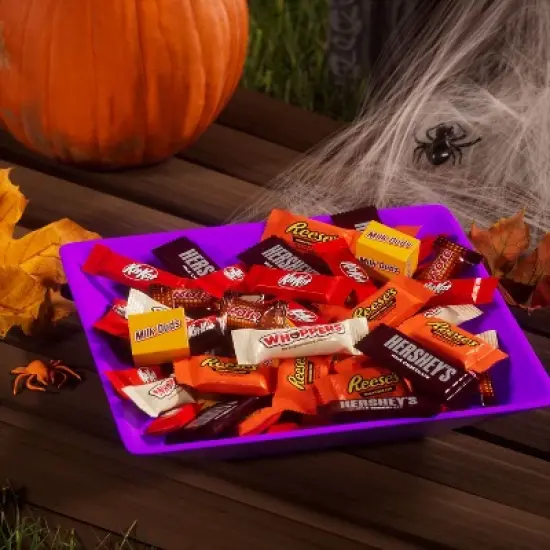 HERSHEY'S Chocolate Assorted Halloween Candy Variety Miniatures - 35.93oz/115pc image {5}