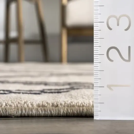 nuLOOM Tracy Moroccan Tassel Area Rug image {2}