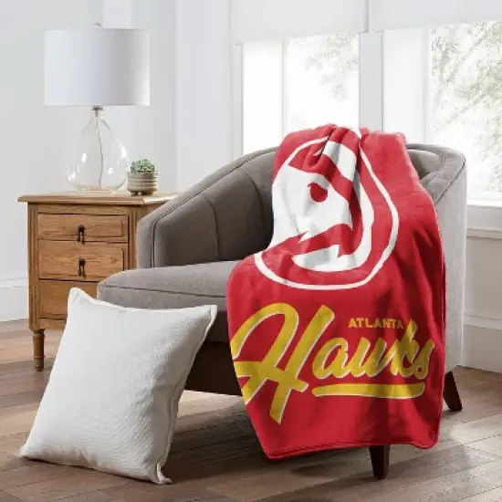 NBA Atlanta Hawks 50 x 60 Raschel Throw Blanket image {1}