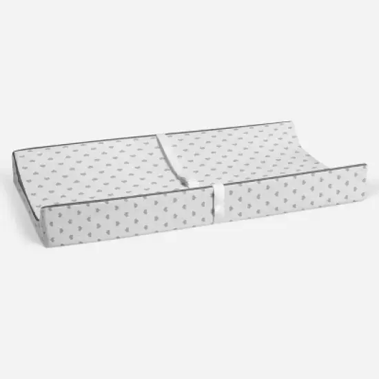 Bacati - Hearts Quilted Muslin Changing Pad Cover Gray image {3}