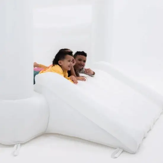SMOL Inflatable 8' x 8' Bounce House - White image {1}