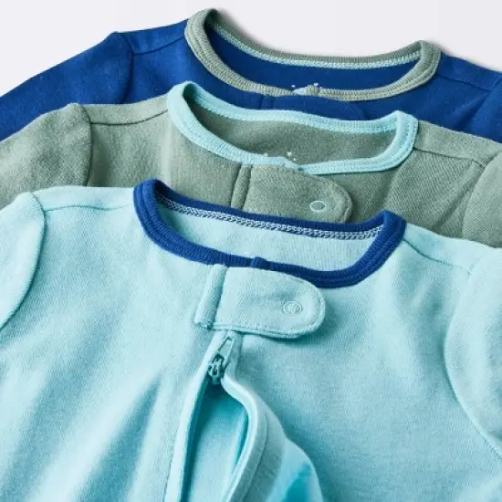  Baby Boys' Layette Gifting Bundle - Cloud Island&trade; Blue image {3}