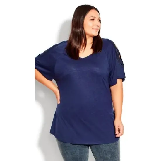 Women's Plus Size Crochet Cut Out Top  - Navy | AVENUE image {3}