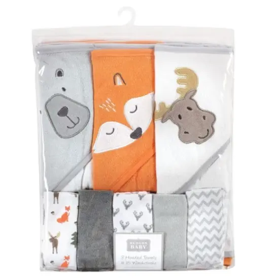 Hudson Baby Infant Boy Animal Hooded Towel 3pk and 15 Washcloths, Woodland, One Size image {1}