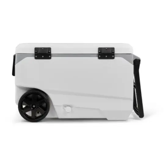 Igloo Latitude 137 Cans 90 Quart Rolling Cooler - White: Polyethylene, Tow Handle image {6}
