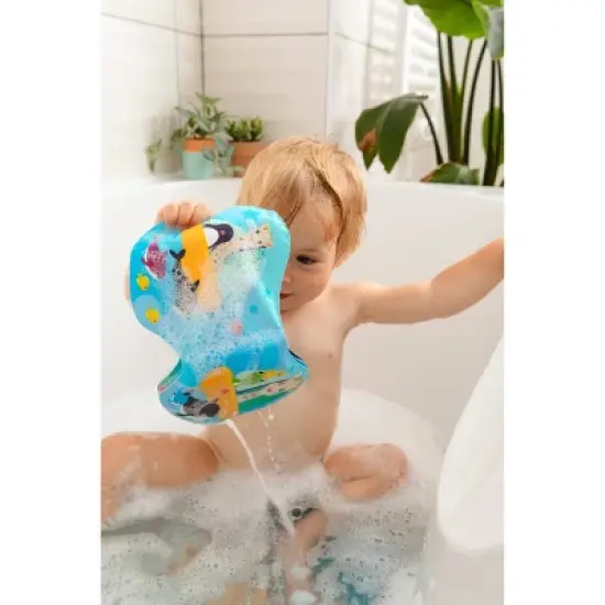 Sophie la girafe Bathtime Gift Set image {6}