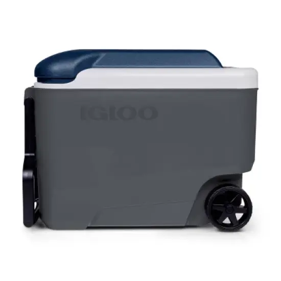 Igloo MaxCold 40qt Rolling Cooler - Carbonite image {12}