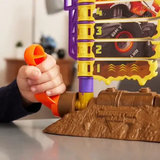 Monster Jam El Toro Loco Big Air Challenge image {6}