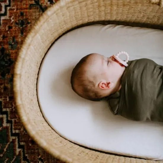 embe Newborn Swaddle Wrap (0-3 months) Arms-In, Legs-In/Legs-Out, 3-Pack Bundle image {3}