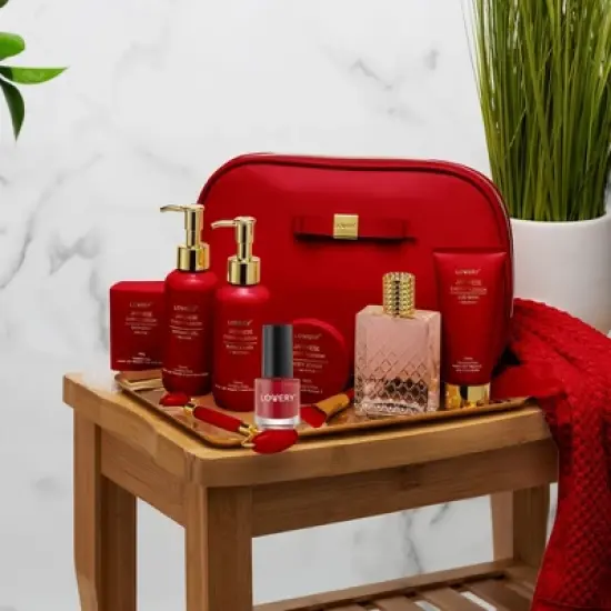 Lovery Luxury Japanese Cherry Blossom Bath and Body Beauty Kit with Leather Bag image {6}