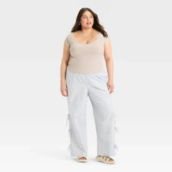 Women's Short Sleeve Double V-Neck Ribbed T-Shirt - Wild Fable&trade; image {2}