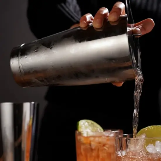 Viski Stainless Steel Shaker Tins, Set of 2 Boston Shaker Tins, Cocktail Shaker Set, 28 Oz & 18 Oz image {4}