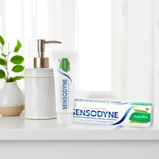 Sensodyne Fresh Mint Toothpaste - 4oz/2ct image {1}