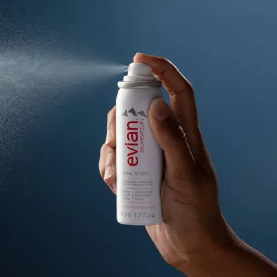 Evian Brumisateur Moisturizing Facial Spray image {4}