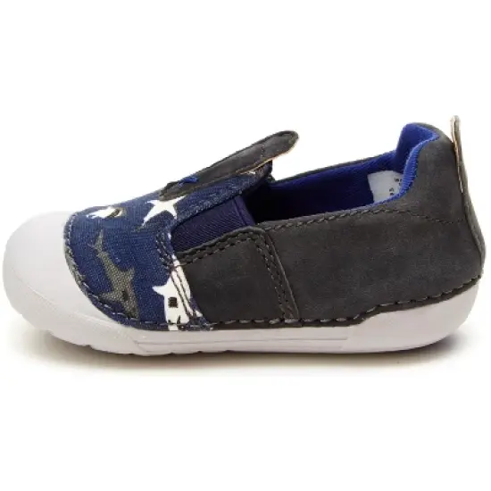 Stride Rite Kids Unisex Atlas Slip-On Sneaker | 3.5 | Navy Shark image {3}