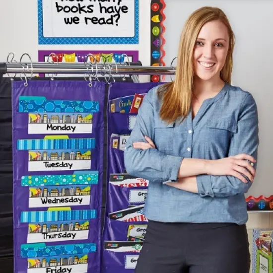 Carson Dellosa Education Bubbly Blues File Folders (6 folders) image {3}