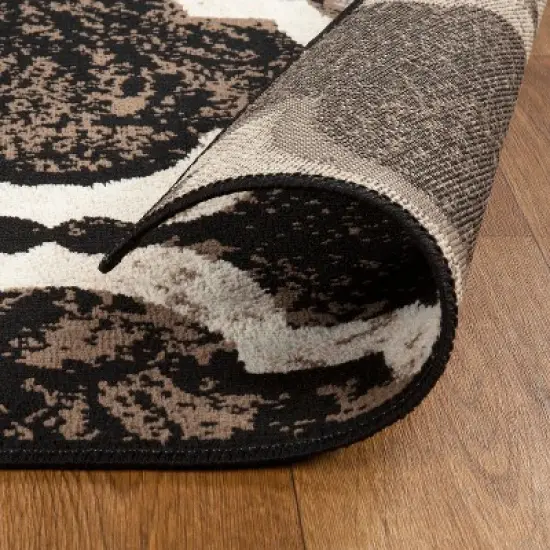 Contemporary Trellis Geometric Indoor Runner or Area Rug by Blue Nile Mills. image {3}