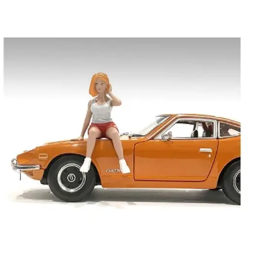 "Car Meet 2" Figurine V for 1/24 Scale Models by American Diorama image {2}