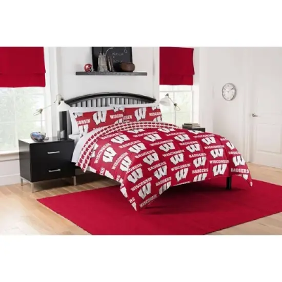NCAA Wisconsin Badgers Rotary Bed Set image {3}