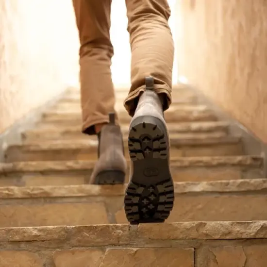 Nisolo Sustainable Men's Go-To Chelsea Boot image {8}