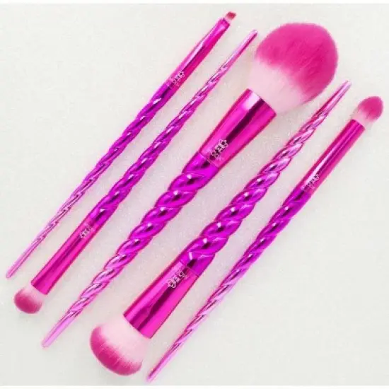 MODA Brush Mythical Wild Blush 5pc Makeup Brush Kit, Includes Blush, Complexion, and Crease Makeup Brushes image {2}