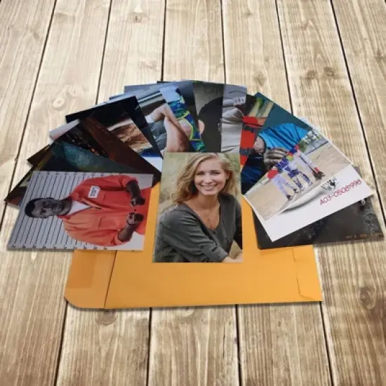 Pressman Unsolved Case Files: Harmony Ashcroft Board Game image {2}