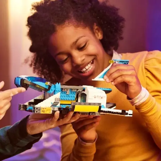 LEGO DREAMZzz Mr. Oz&rsquo;s Spacebus School Bus Space Shuttle Building Toy 71460 image {4}