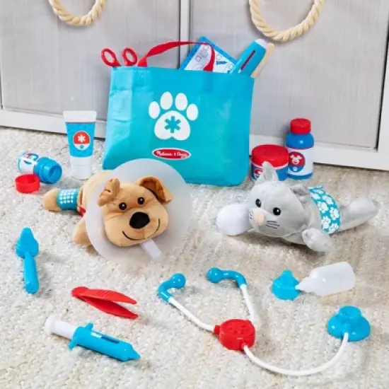 Melissa & Doug Examine & Treat Pet Vet Play Set image {8}