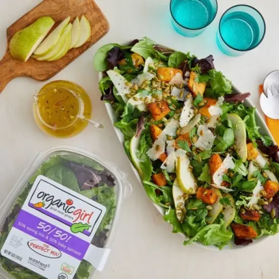 organicgirl Fresh 50/50 Spring Mix Baby Spinach - 5oz image {3}