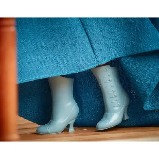 Barbie Signature Inspiring Women Madam C.J. Walker Collector Doll image {4}