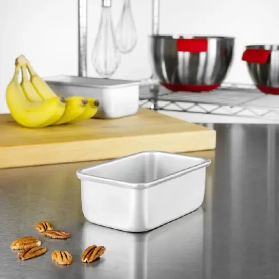 Fat Daddio's Anodized Aluminum Bread Pan image {3}