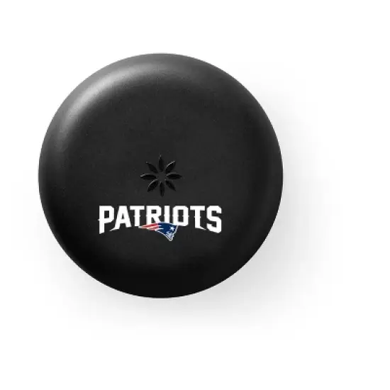 Invisalign&trade; Aligner Case New England Patriots image {6}