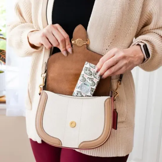 GAMAGO Kitten Travel Size Tissues | 1 Pack image {5}