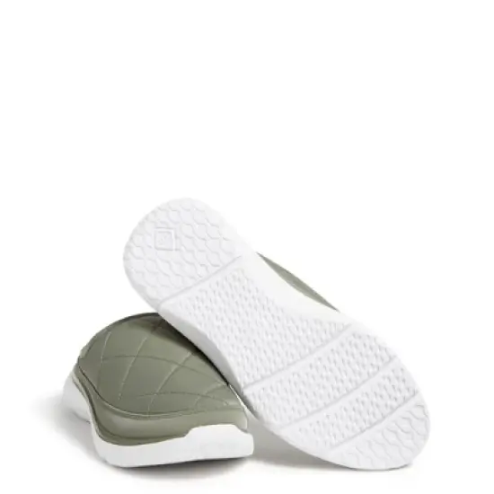 Vera Bradley VB Cloud 2-Mile Mule image {5}