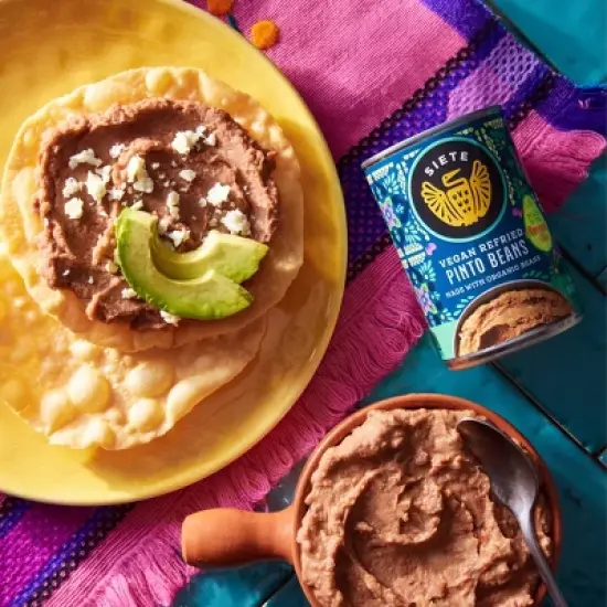 Siete Vegan Refried Pinto Beans - 16oz image {3}