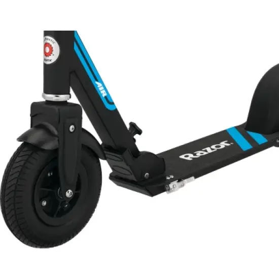 Razor A5 Air Kick Scooter - Black image {2}