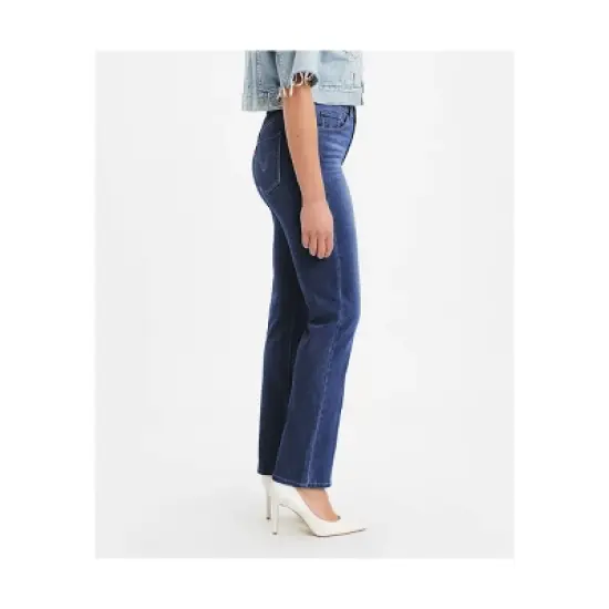 Levi's&reg; Women's Mid-Rise Classic Straight Jeans image {1}