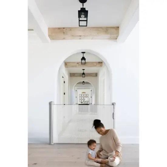 JOOL BABY PRODUCTS Retractable Baby & Pet Safety Gate image {7}