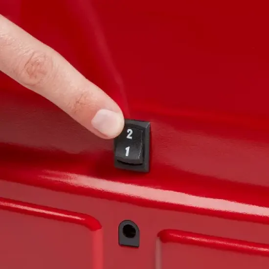 Radio Flyer 6V Kids' Grow Kart Powered Ride-On image {6}