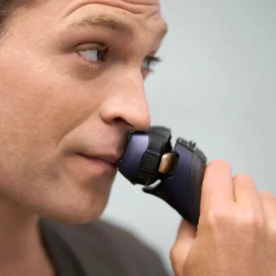 Panasonic Men's Arc5 Electric Shaver image {2}