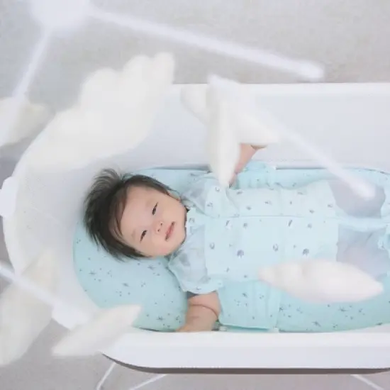 Happiest Baby SNOO Sky Bassinet Mobile image {2}