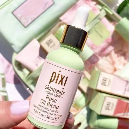 Pixi skintreats Rose Oil Blend - 1.01oz image {4}